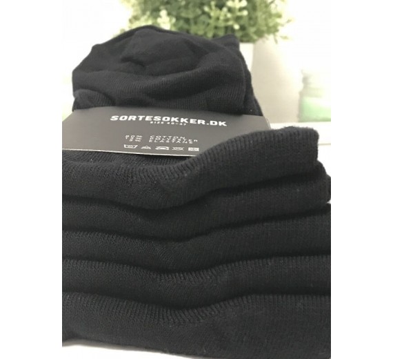 Sorte stømper til damer, i økologisk bomuld. Sorte stømper til damer, i økologisk bomuld.